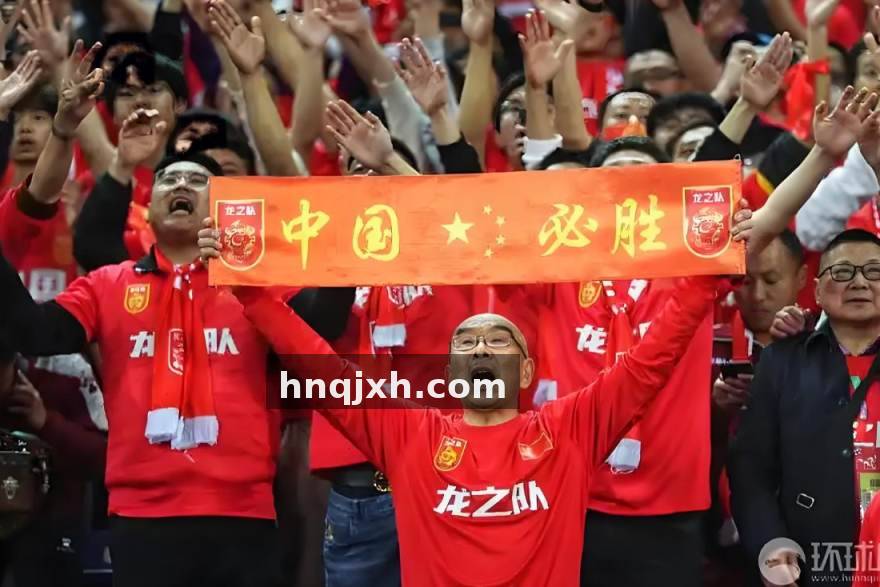 亿电竞 从青训陪练到首发指挥：一位CSGO步枪手的四年赛场沉浮记